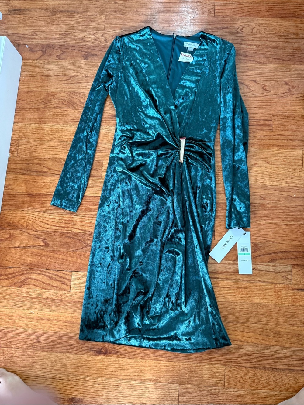 Calvin Klein Dress Green Velvet  Faux Wrap Ruche V-Neck Long Sleeve Size 8 NWT